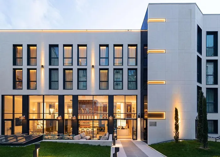 Hotel Yac Paris Clichy, A Member Of Radisson Individuals
